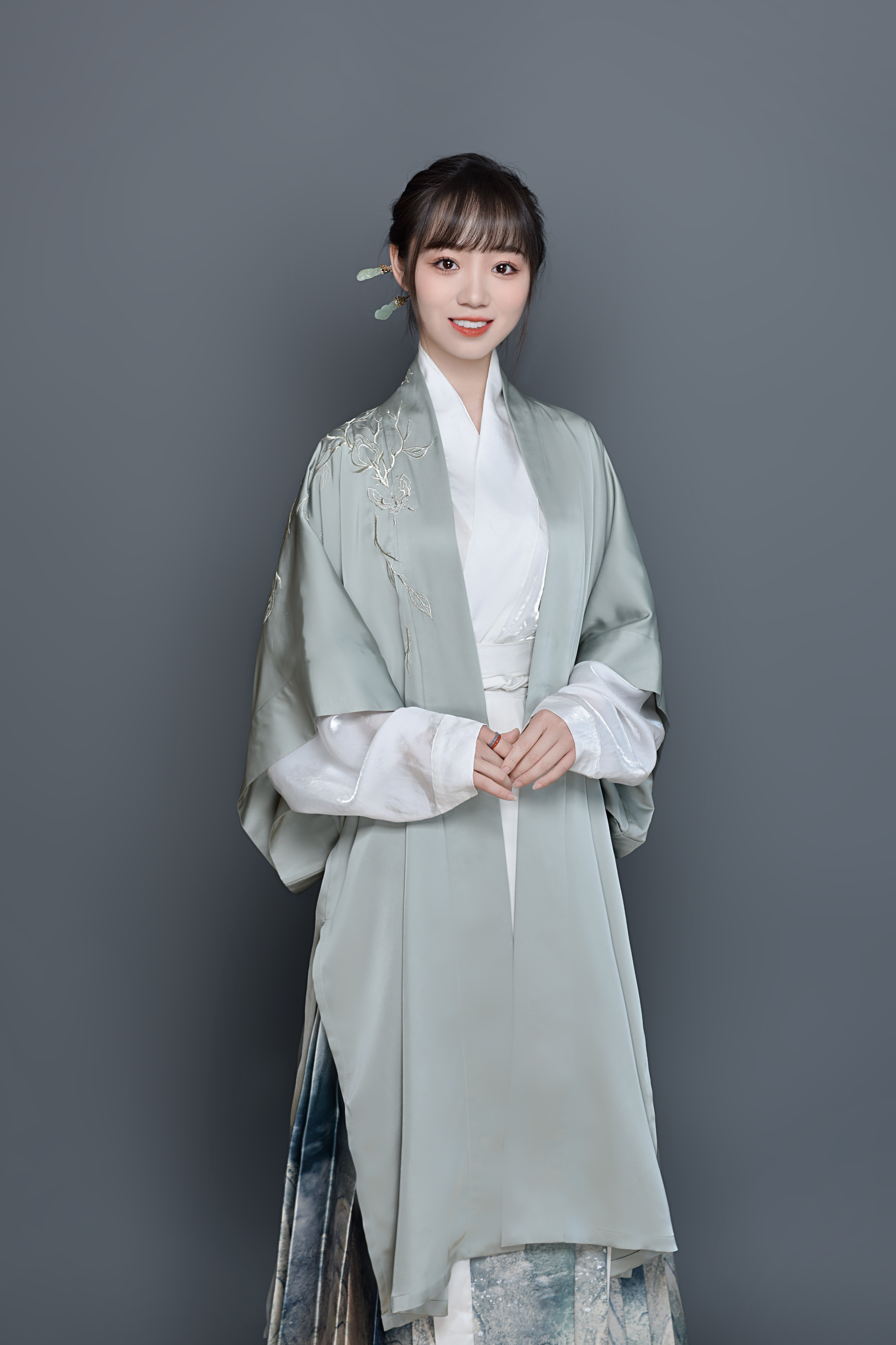万洁