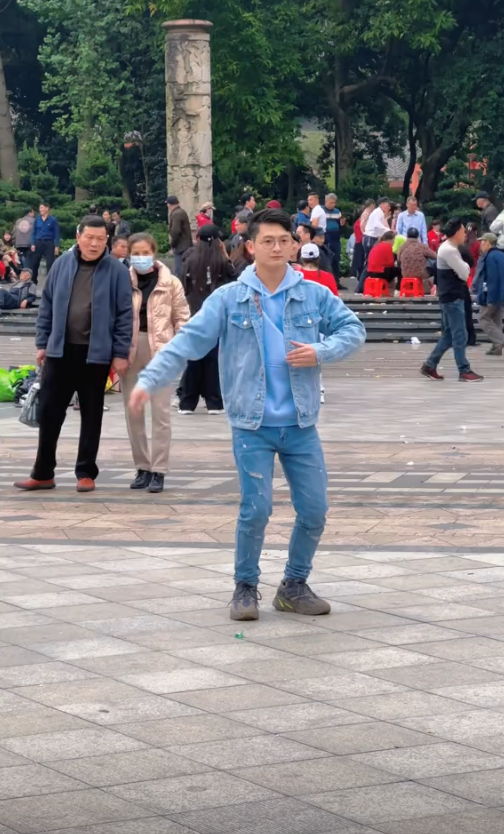汤中振图3