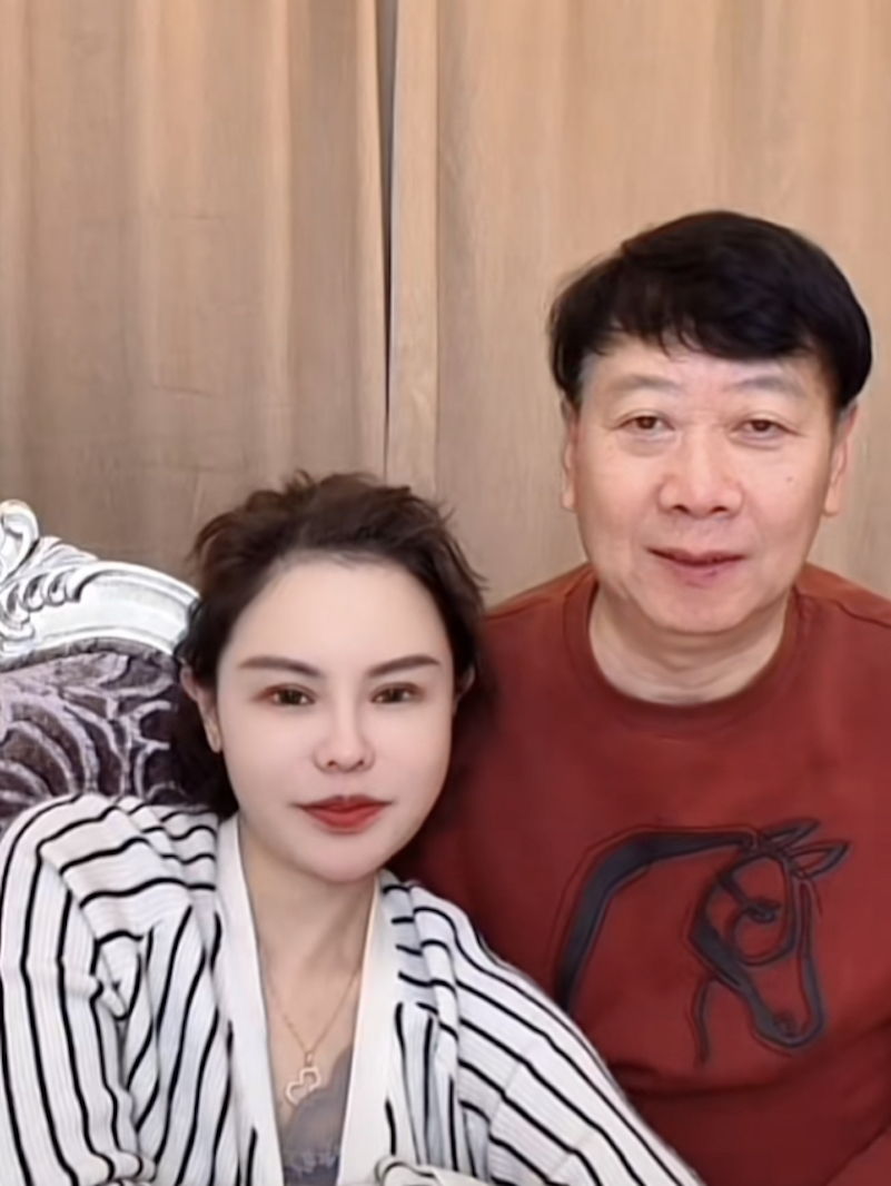 小影夫妇图2