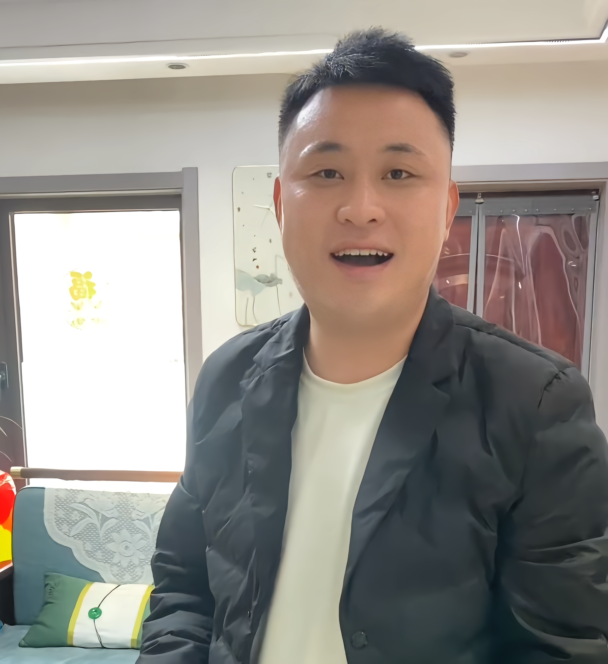董哲哲图4