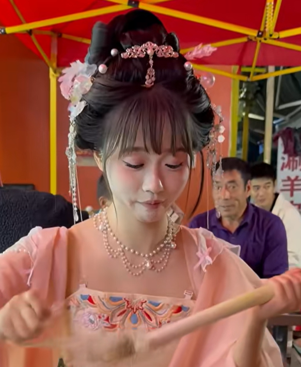 英勇投食手图2