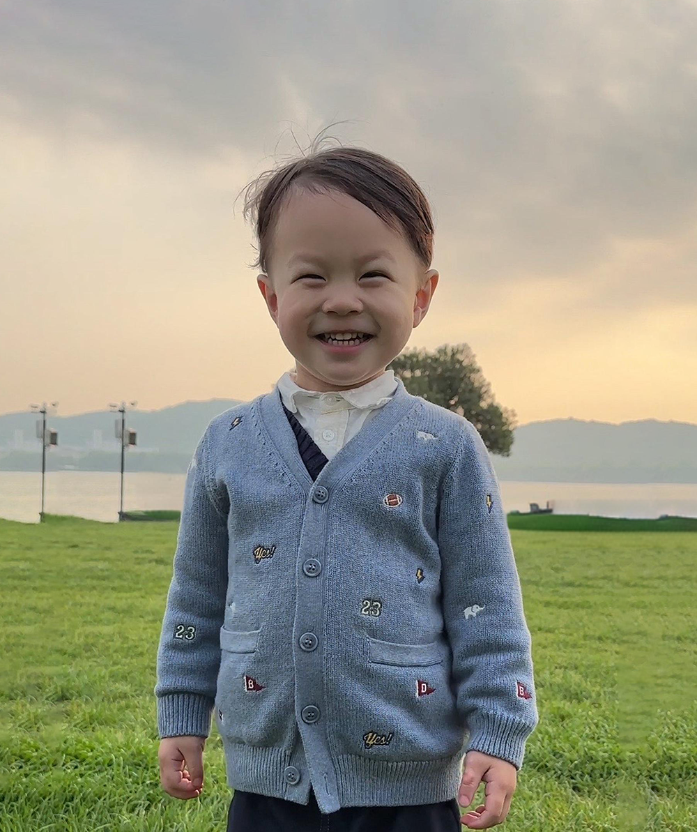 一只小小蛹图4