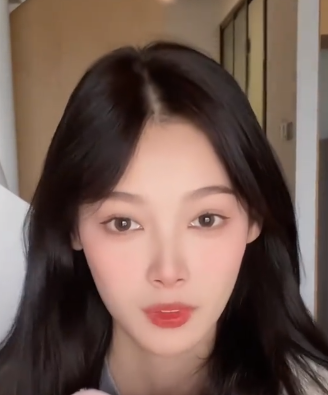 Yuni泡芙