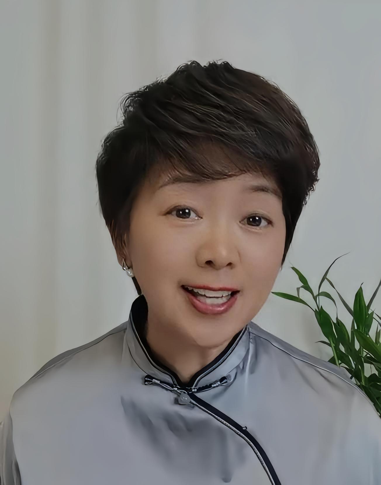 金话筒60秒