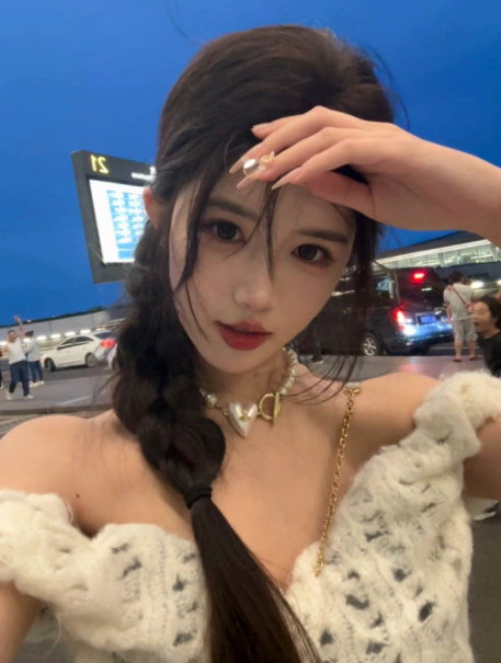姜小团团图2