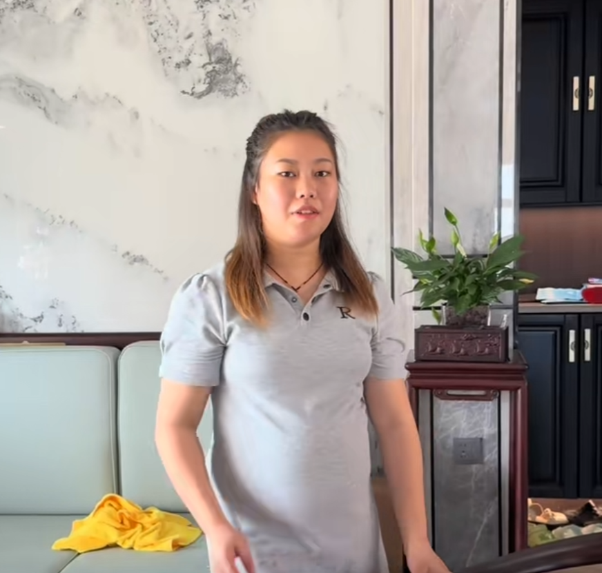 洪霞妹儿