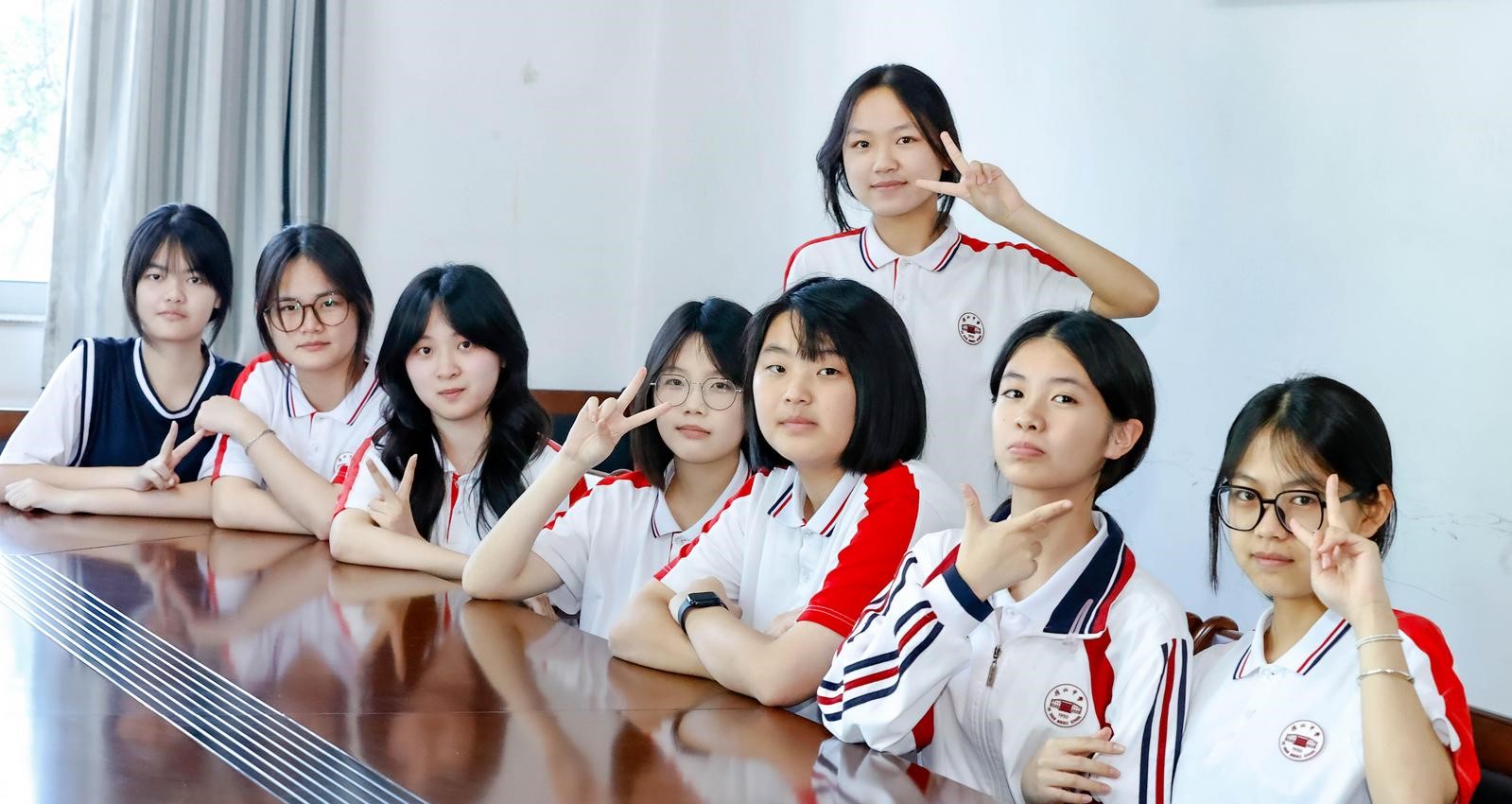 荷山女团