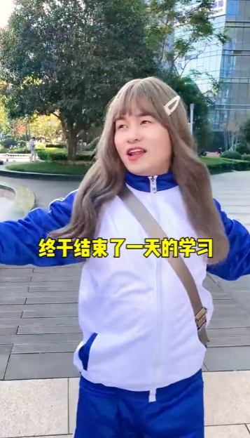 银秀疯狂测评图2