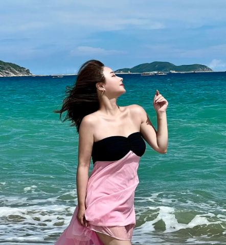 李影Lily图2