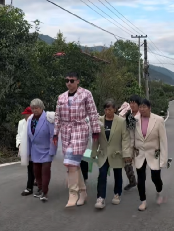名模坤图5