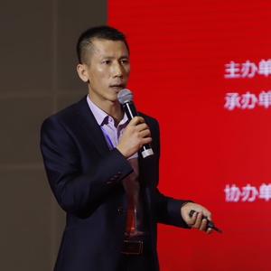 覃班长的乡村生活