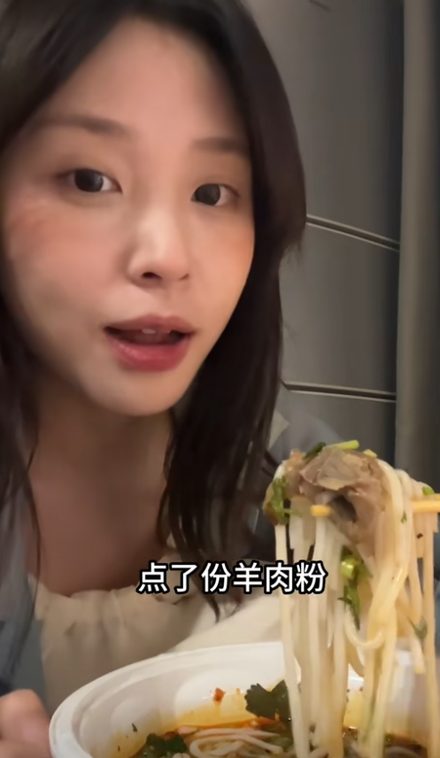 菠萝仔仔图3