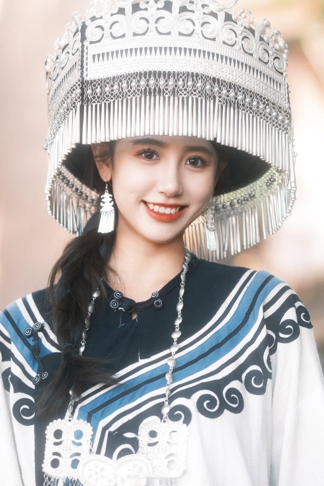 一栗小莎子图2