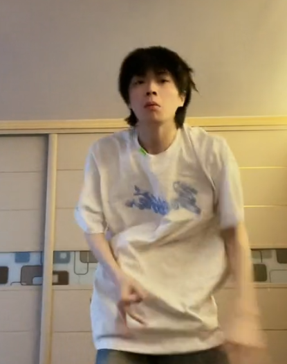 查理蹦蹦图4