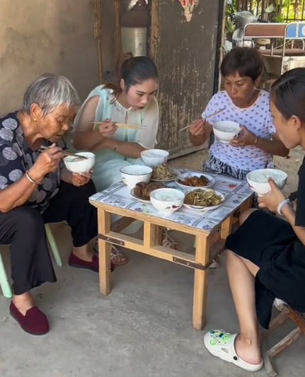佳妮农村婆媳图3