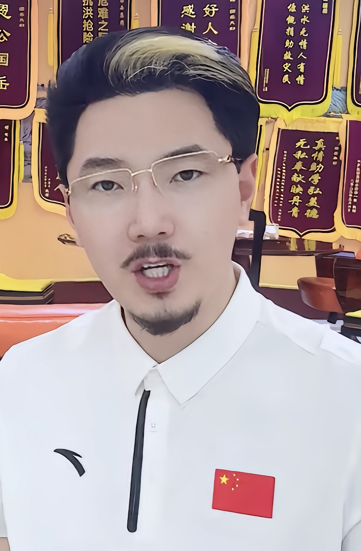 岳彬图2