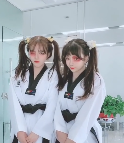 草莓朵朵·图2