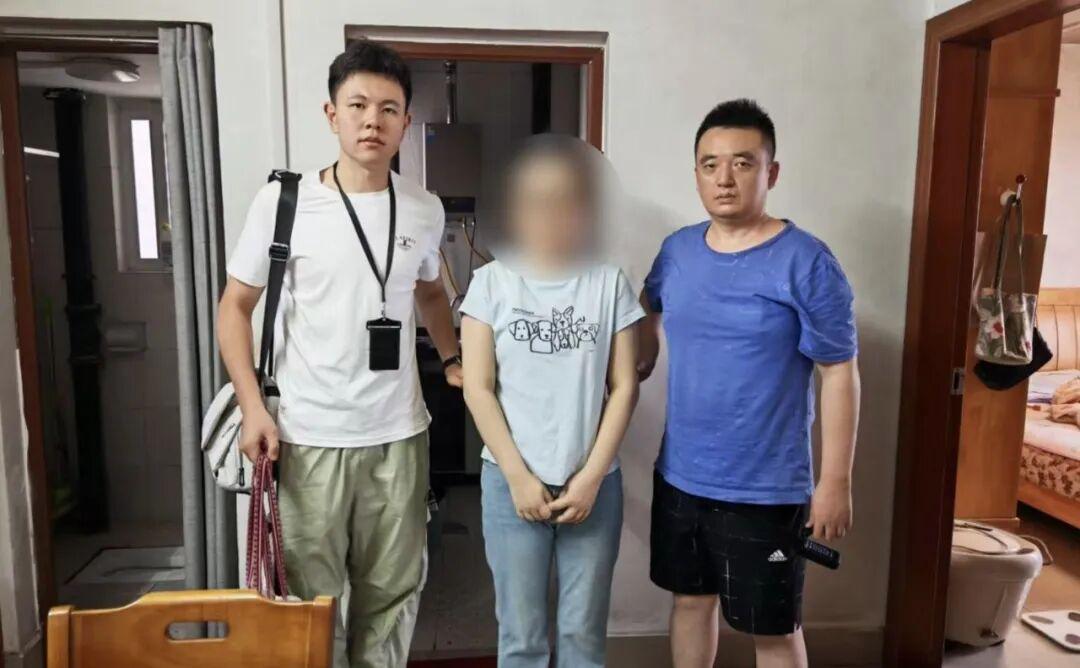 网红观察 | 贩卖3000多名知名艺人及网红行程，牟利220万元，38人被抓